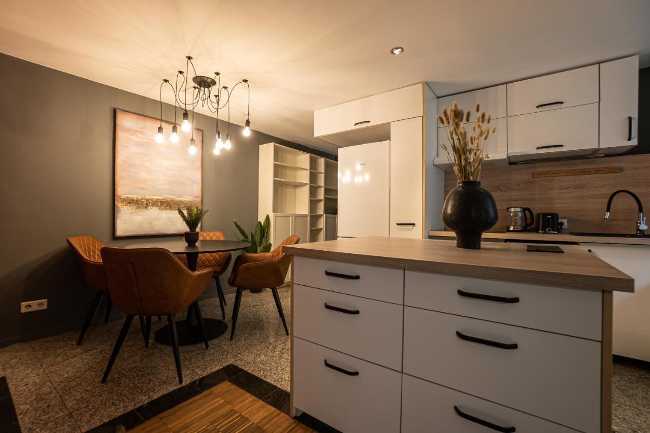 Brand-New Double Bedroom Apartment Вена Экстерьер фото