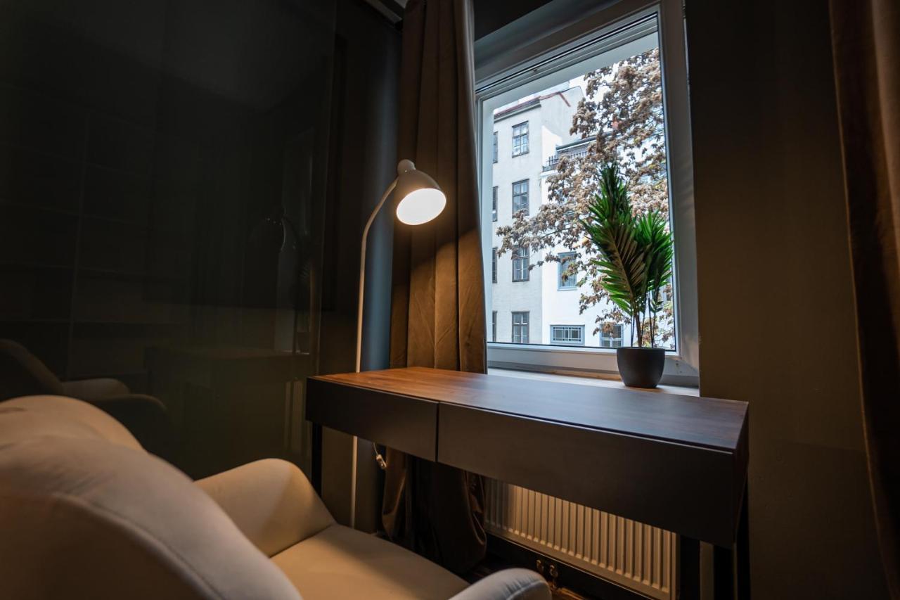 Brand-New Double Bedroom Apartment Вена Экстерьер фото